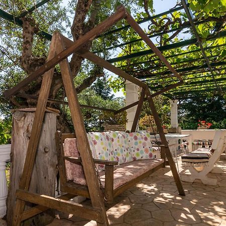 Dopia'S Garden Studios Vasilikí Exteriör bild